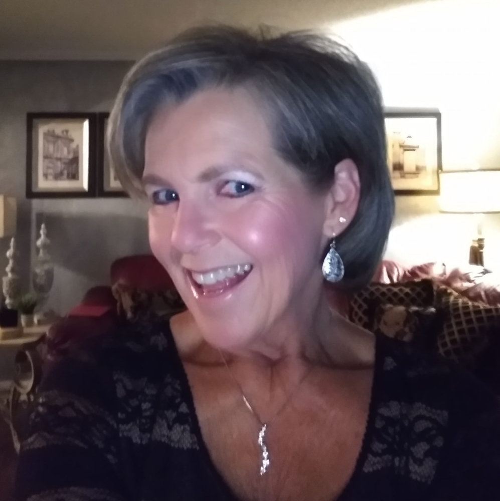 Meet your Posher, Cindy
